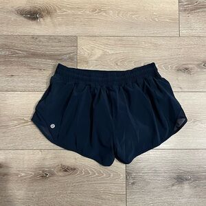 lululemon athletica Women's Navy Athletic Shorts (READ DESCRIPTION)